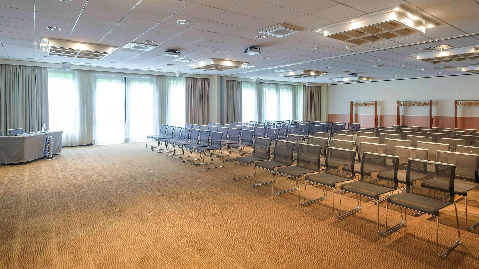 Novotel Milano Nord Cà Granda 4*,  Italia