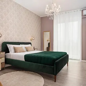 Hemeras Boutique Homes - Large In Citylife District Appartamento